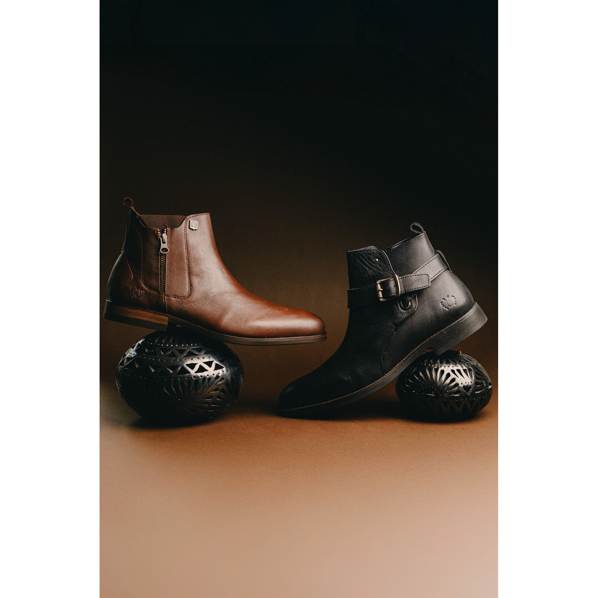 BLACK PEPPERS Black Leather BIKER