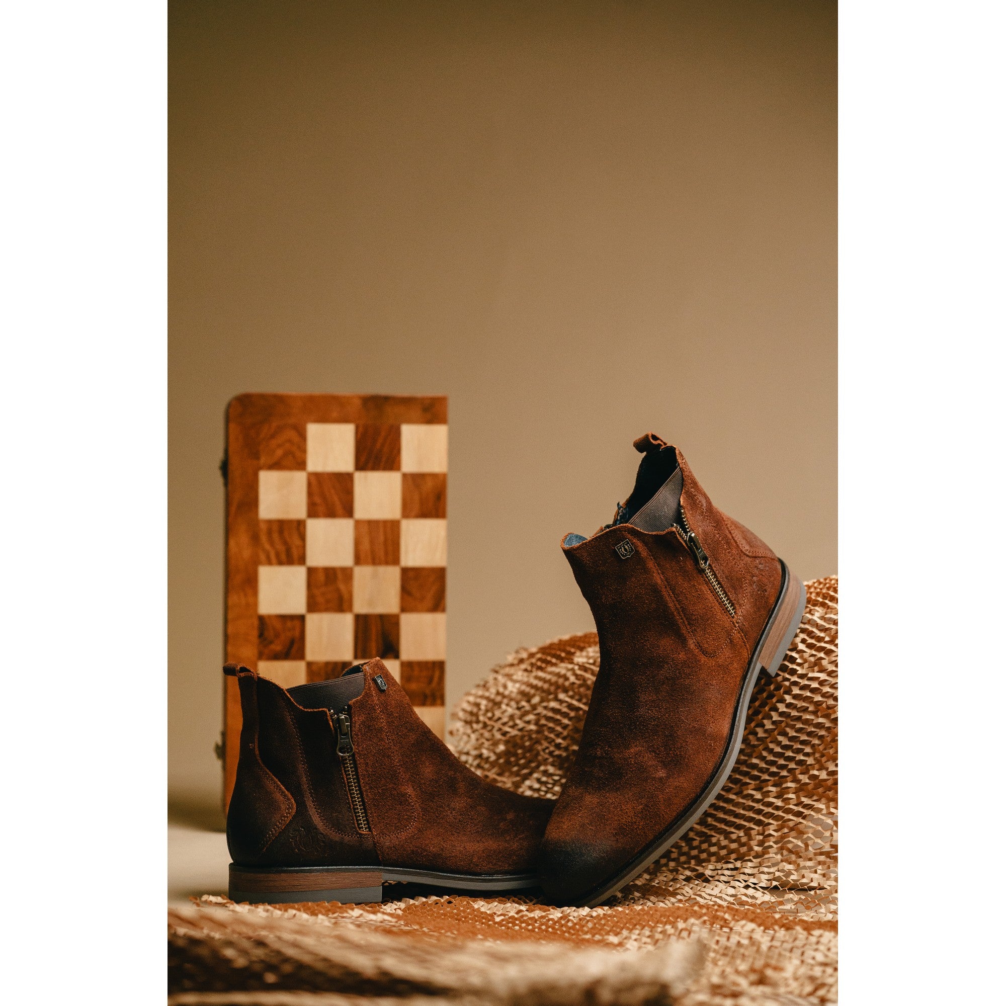 BLACK PEPPERS Camel Suede ROCKSTAR CHELSEA