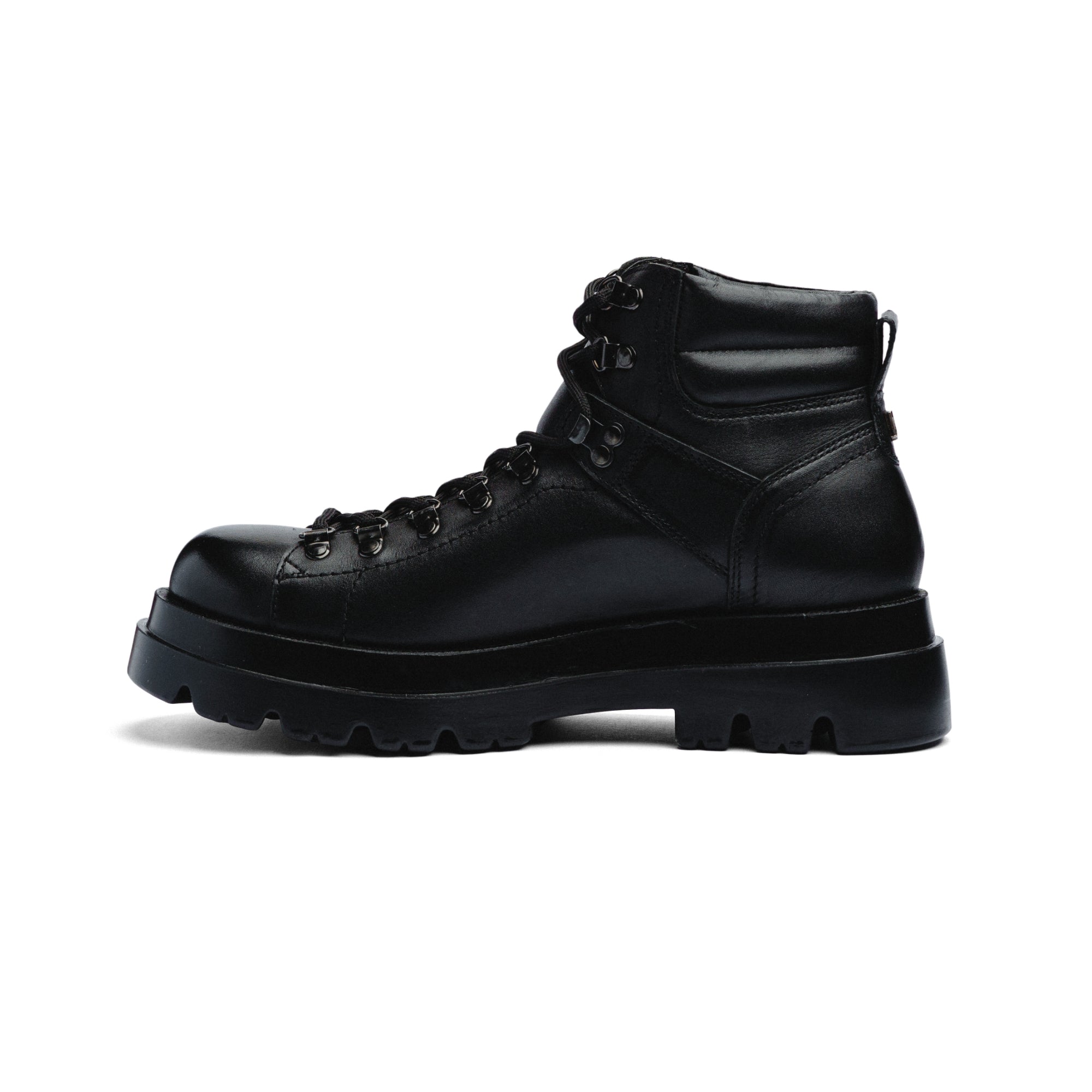 BLACK PEPEPRS Black Leather HIKER BOOTS