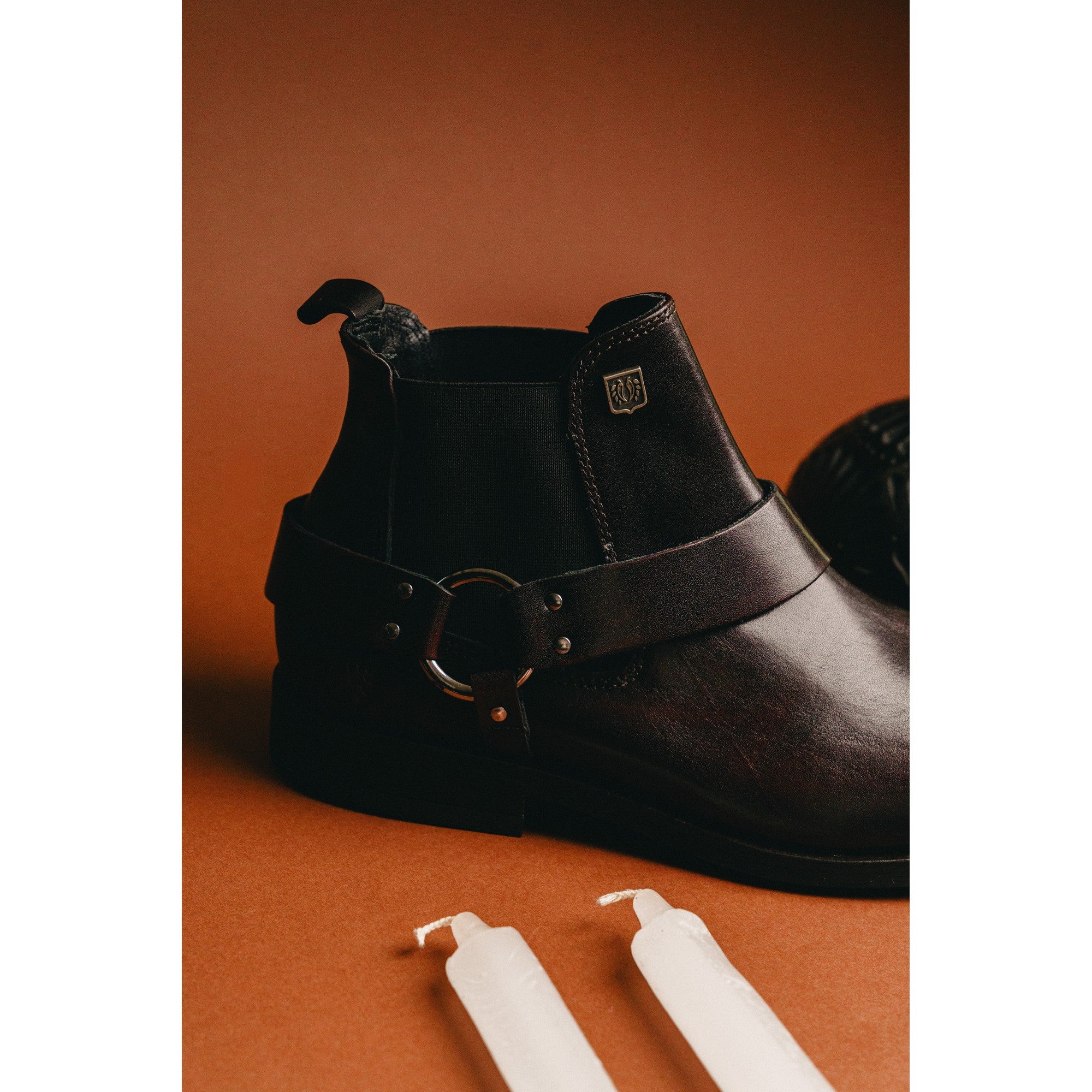 BLACK PEPPERS Red Wine Leather LACE CHELSEA