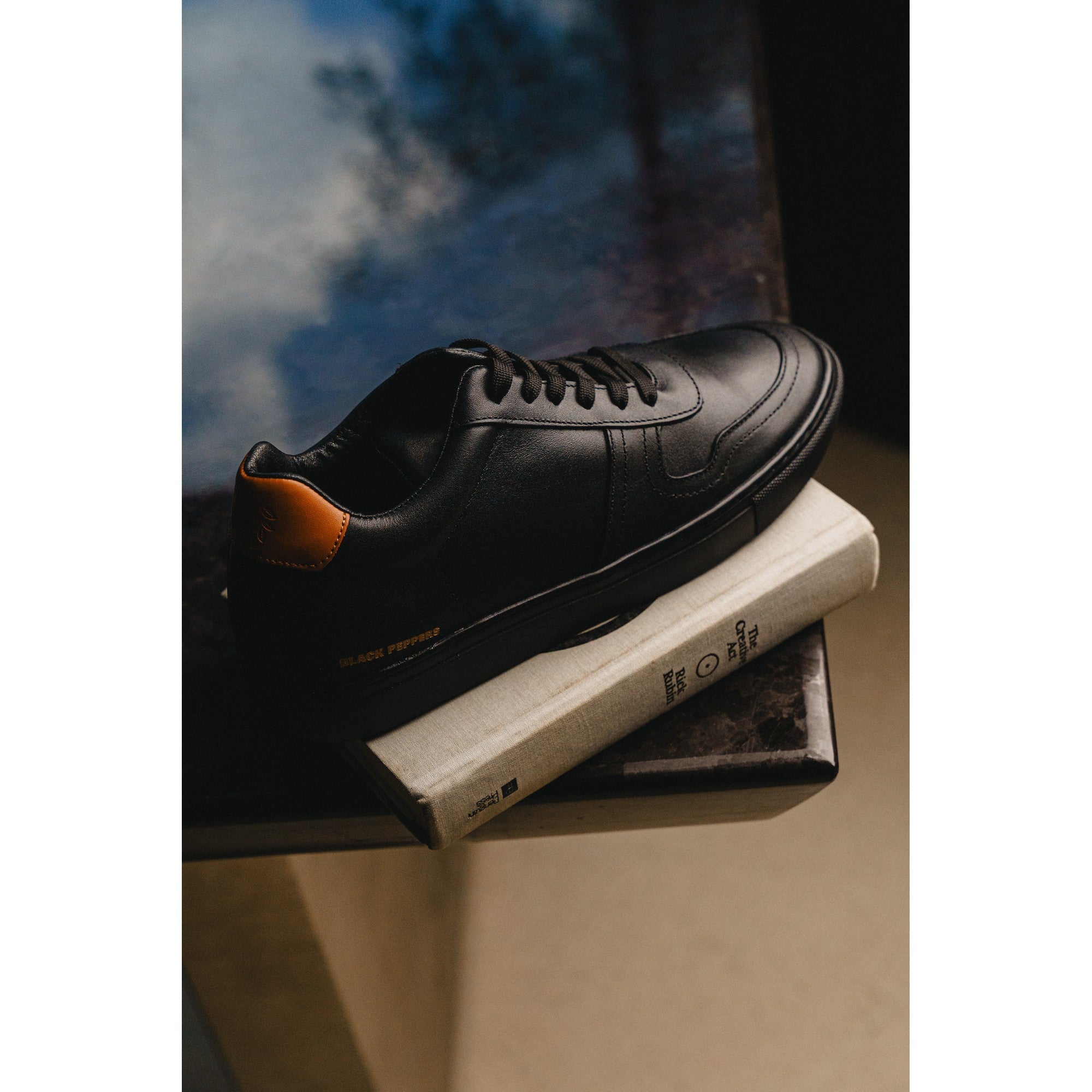 BLACK PEPPERS Lowtop Leather Sneaker TURIN Black/Orange Heel