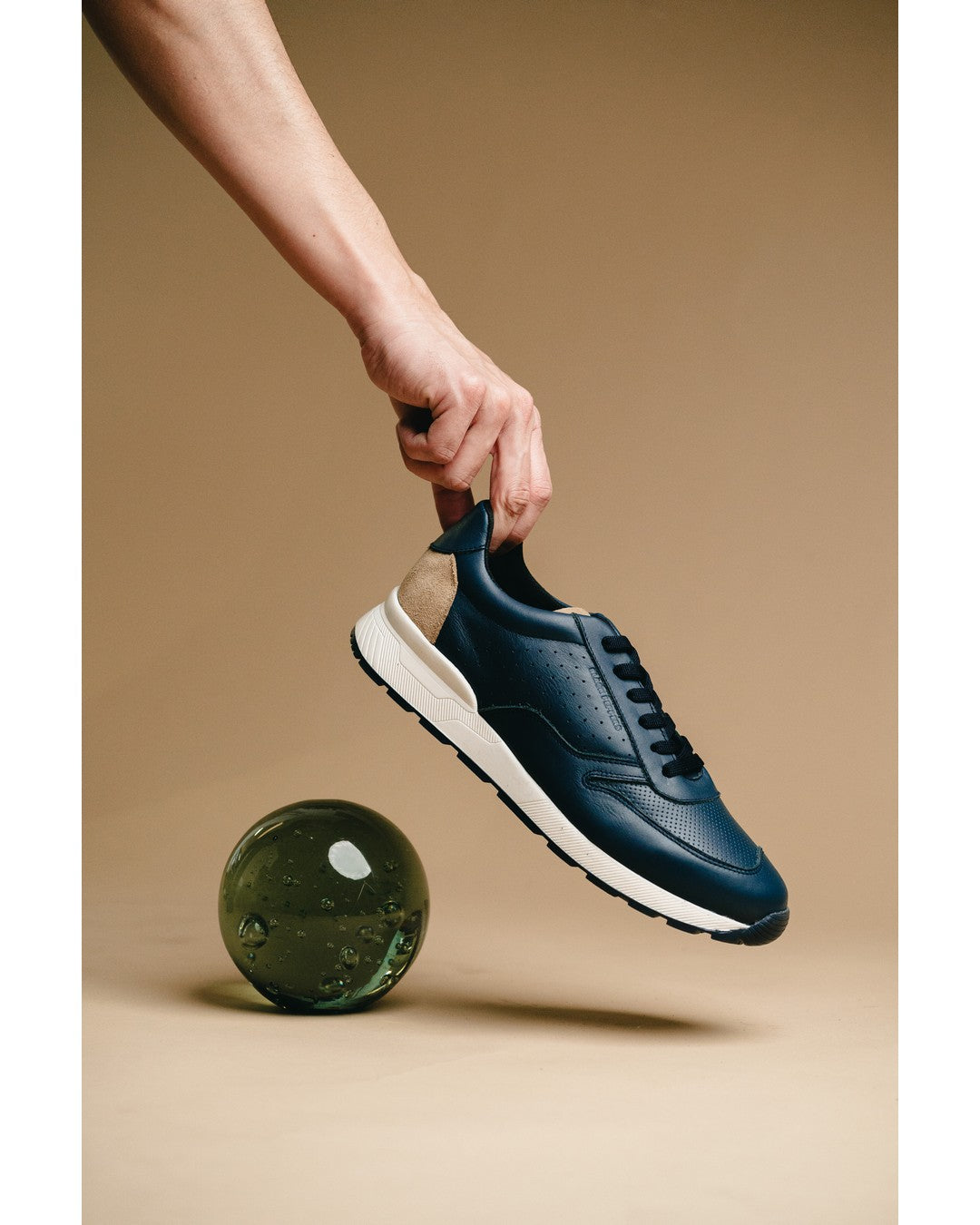 Tenis de Piel Black Peppers Trainer Leather Sneaker EOS Navy/White Sole