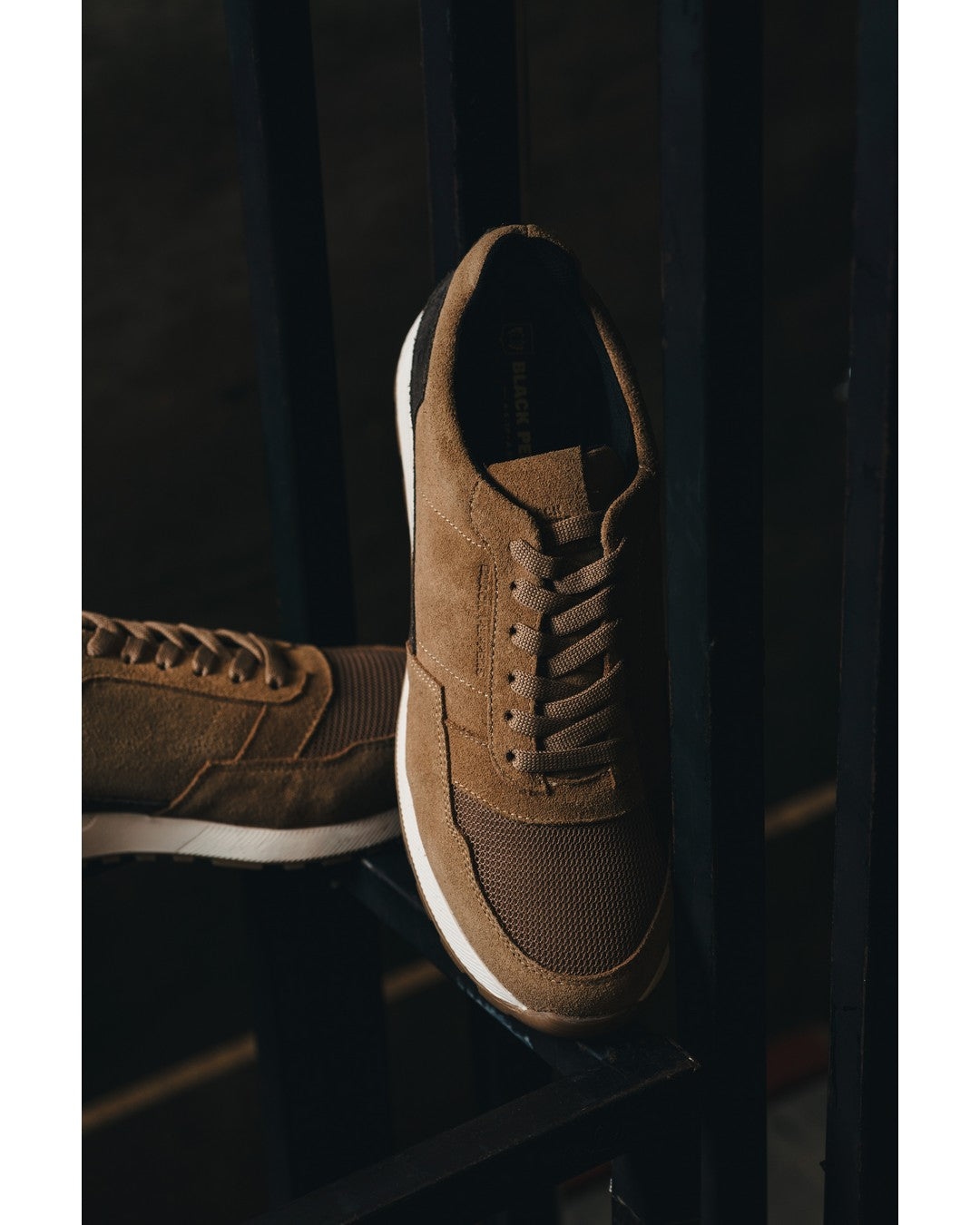 BLACK PEPPERS Trainer Suede Sneaker VERONA Gray/Camel