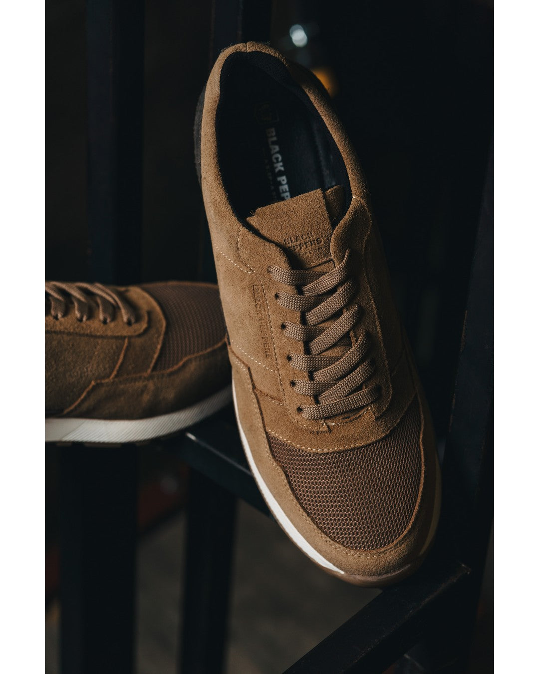 BLACK PEPPERS Trainer Suede Sneaker VERONA Gray/Camel
