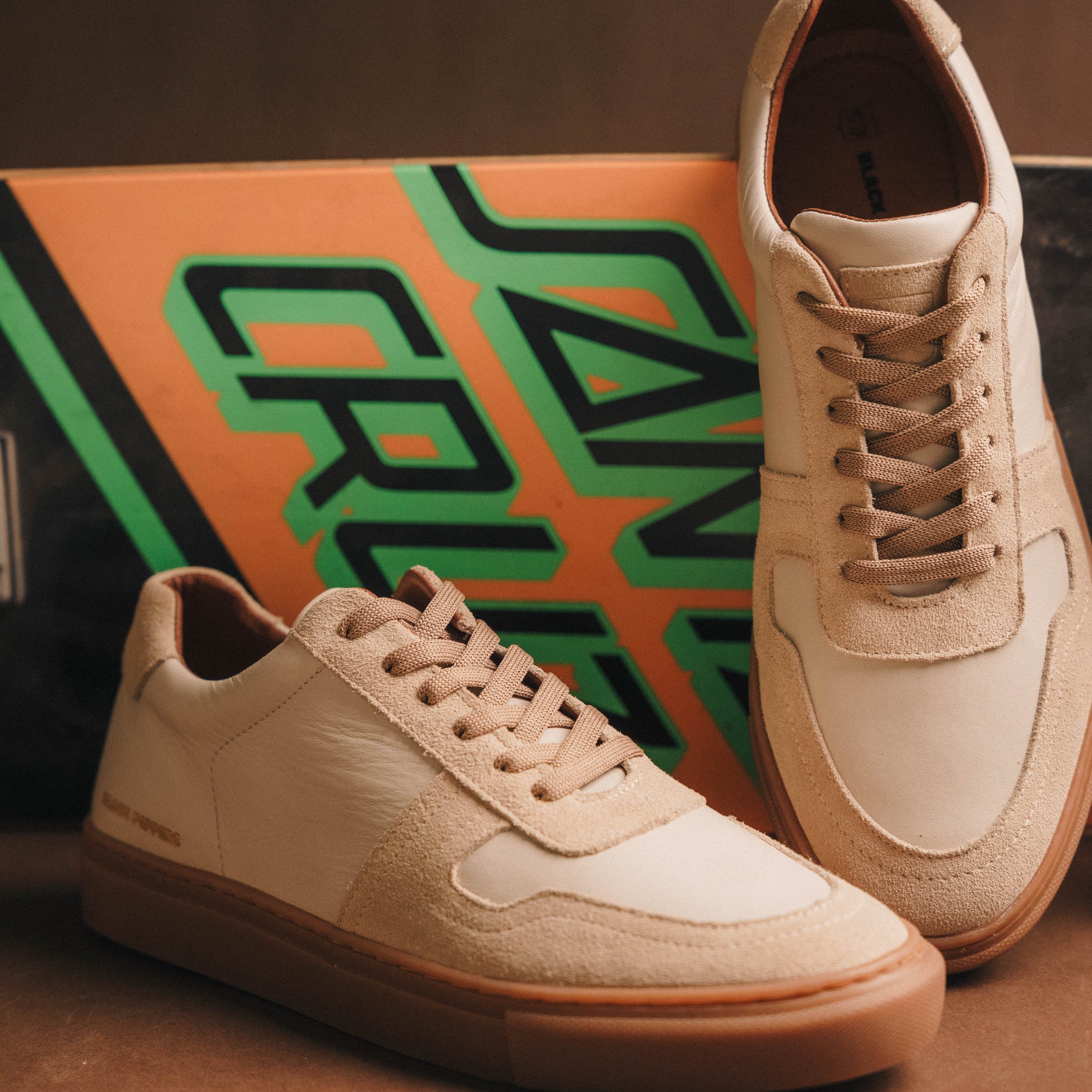 Lowtop Suede Sneaker TURIN cream