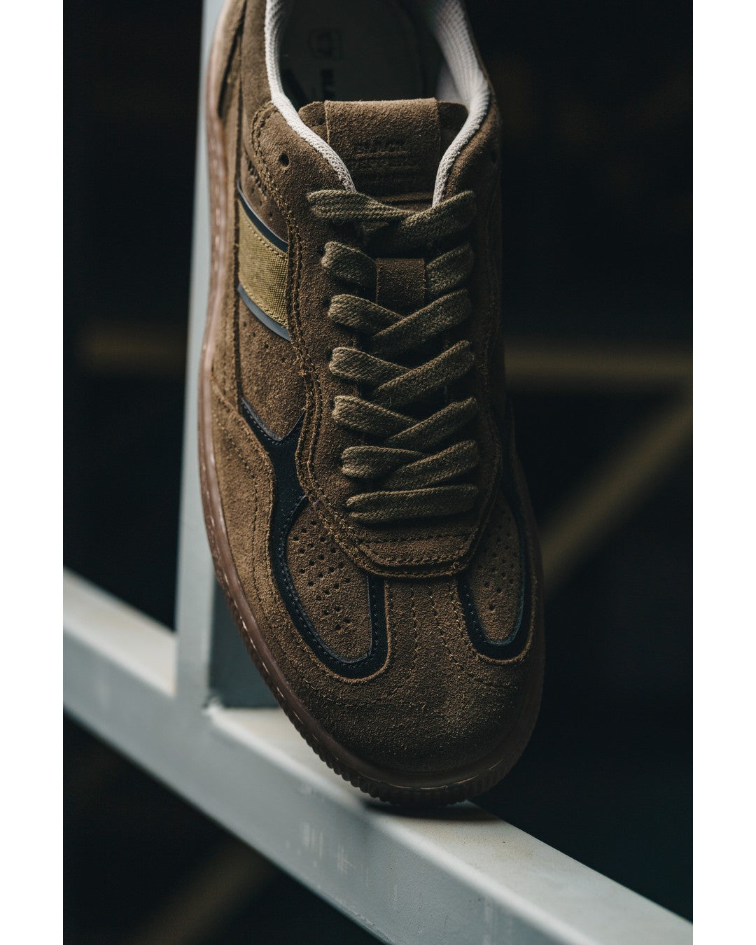 Tenis de Piel Black Peppers Lowtop Leather Sneaker PALERMO Green/Brown Sole