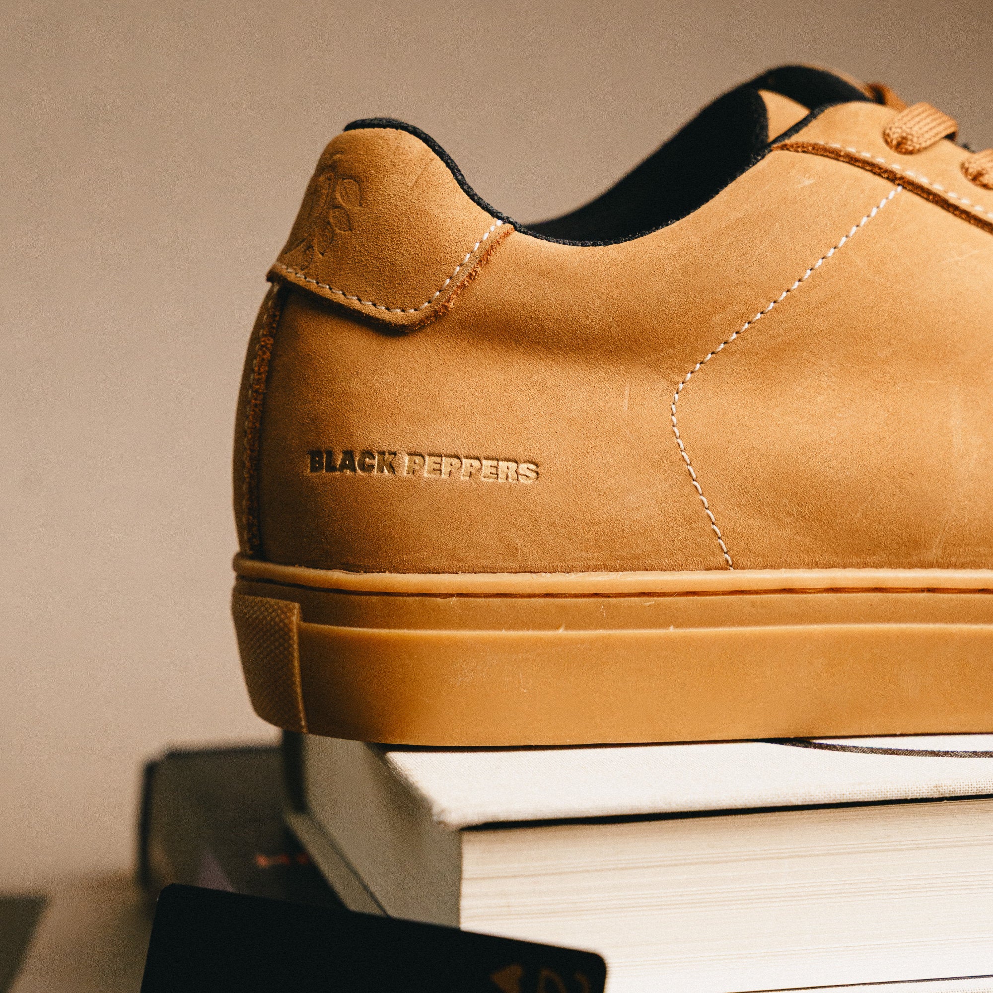 Lowtop Suede Sneaker TURIN Camel