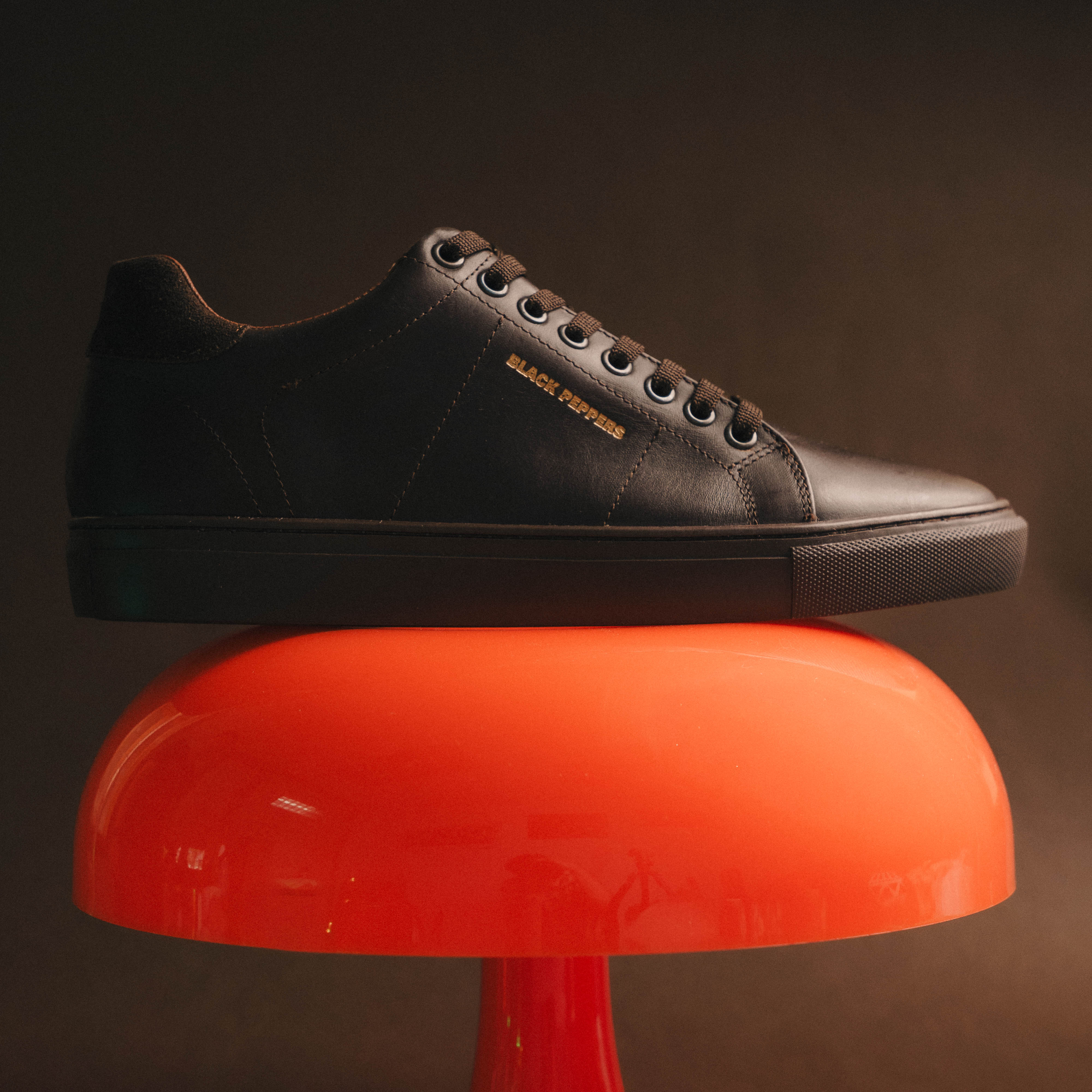 Lowtop Leather Sneaker CORE Chocolate