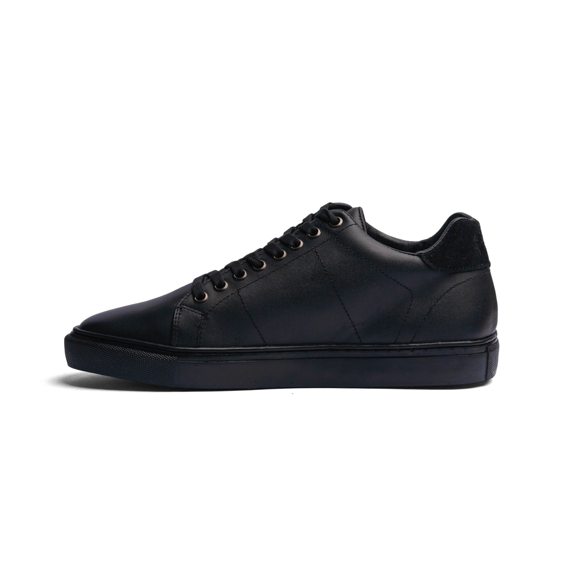 Lowtop Leather Sneaker CORE Black